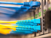 Onje je najčešće korišćena optično ulazi/otka prozor za fibre optičke panele